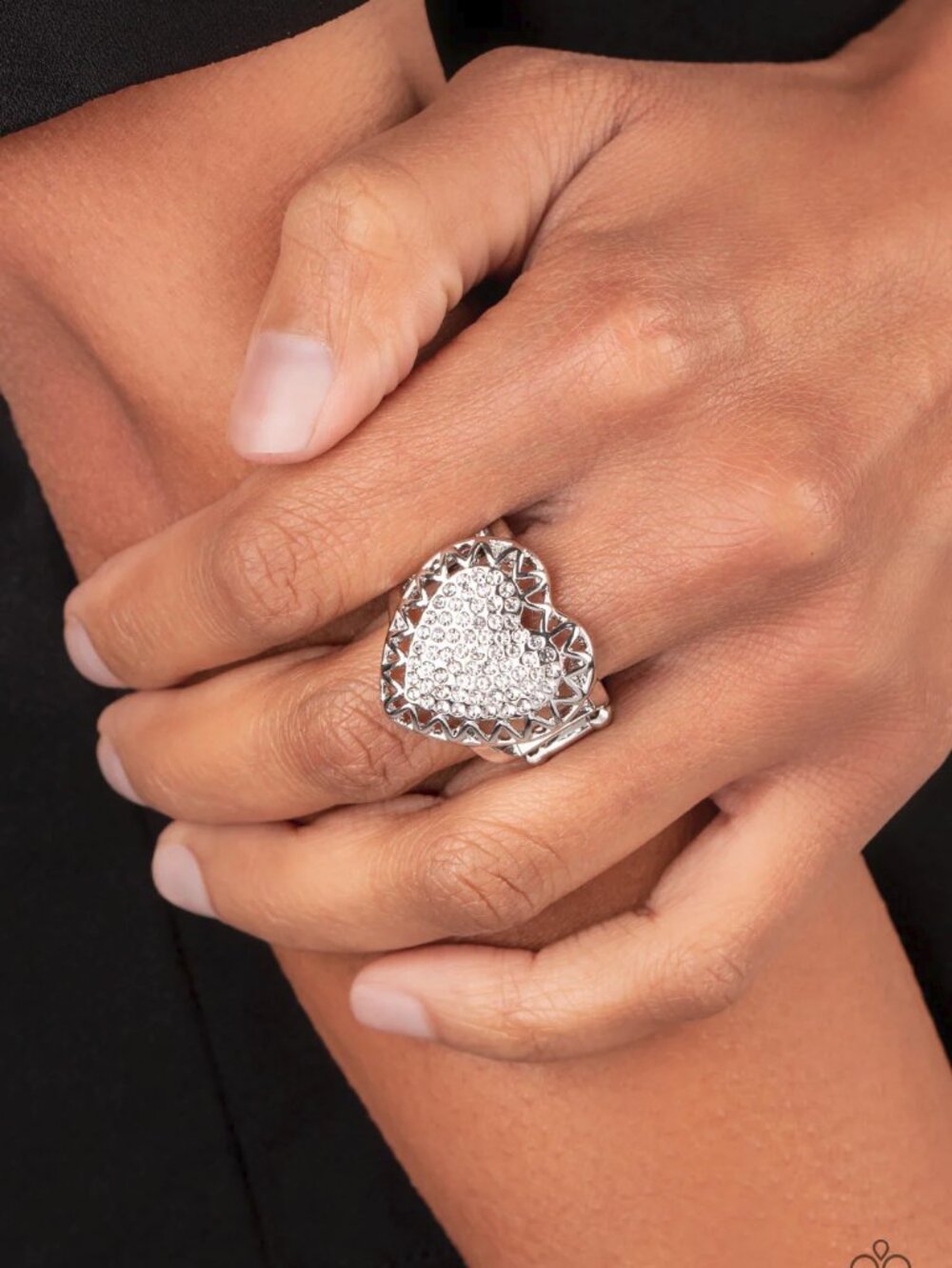 Paparazzi Jewelry Accessories - Romantic Escape - White Ring - Vintage